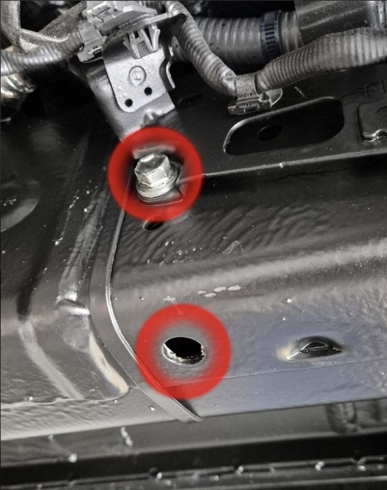 Scut Metalic Reductor și Catalizator Toyota Hilux 2026+ [5]