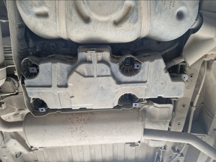 Scut metalic rezervor AdBlue oțel 2mm Citroen Jumper 2016+ Model 2 [5]