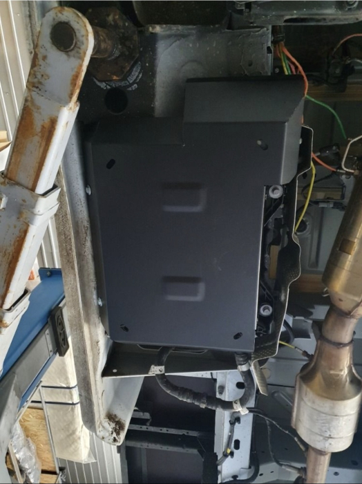 Scut Metalic Protecție Rezervor AdBlue Renault Master Platformă (2016-2024) Karmaster [6]