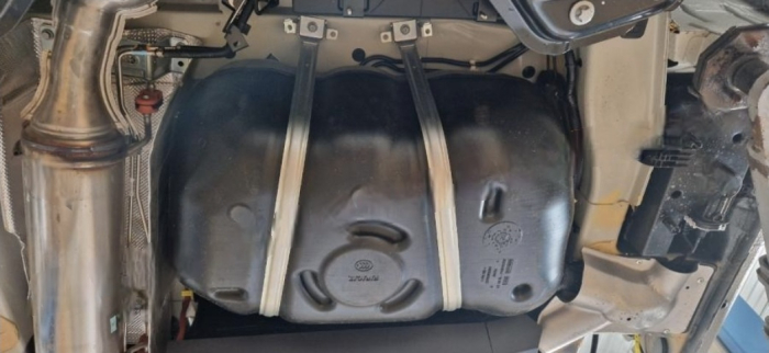 Scut-metalic-rezervor-Opel-Movano-2021-prezent-karmaster-protectie-auto [3]