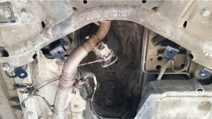 Scut-metalic-sistem-Start-Stop-Go-Mercedes-Vito-W447-1-6D-4x2-2014-prezent-Karmaster [4]