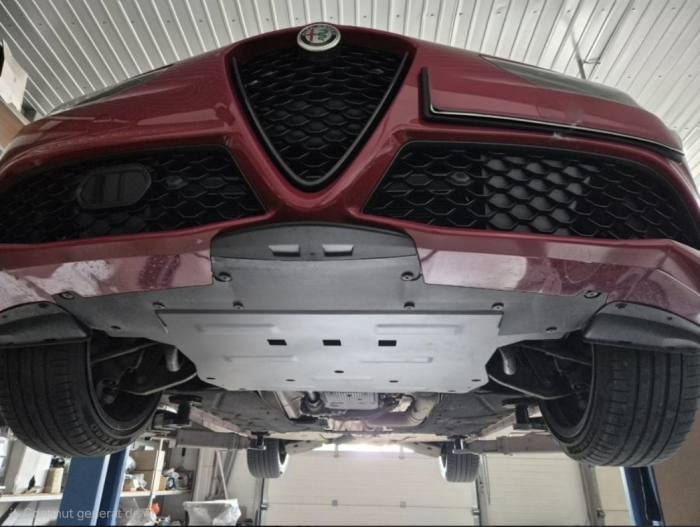 Scut motor metalic Alfa Romeo Giulia 2015 - prezent [6]