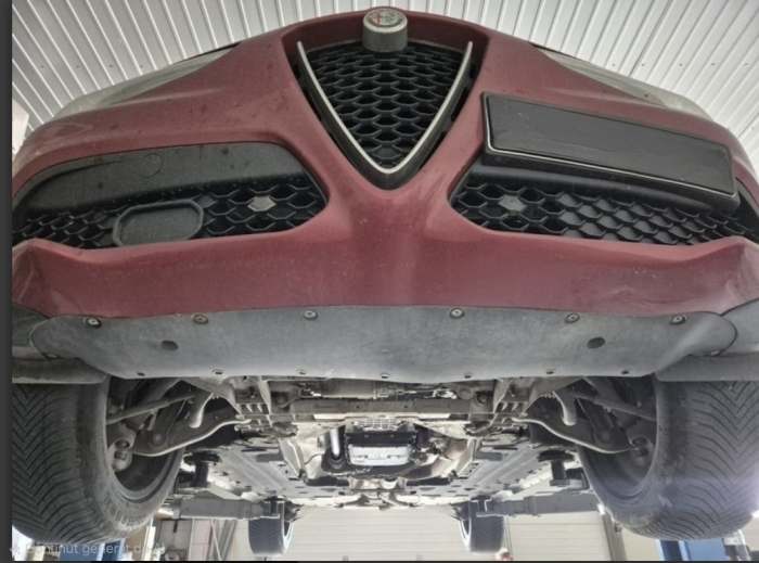 Scut motor metalic Alfa Romeo Stelvio 2016 - prezent model 2 [5]