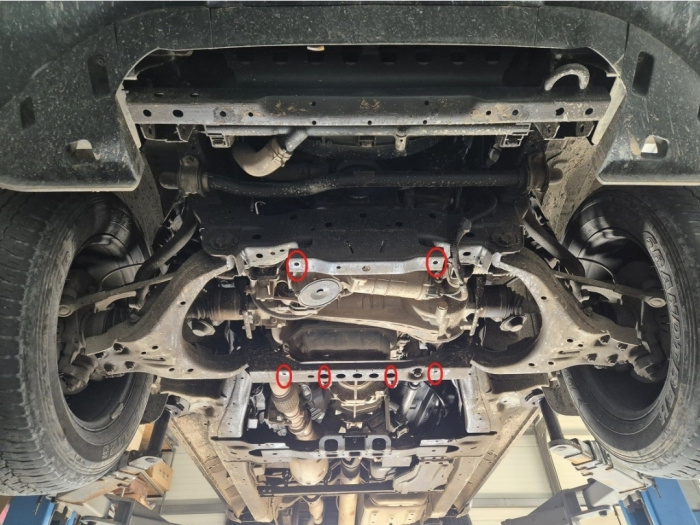 Scut motor metalic Isuzu D-Max 2019 - prezent [3]