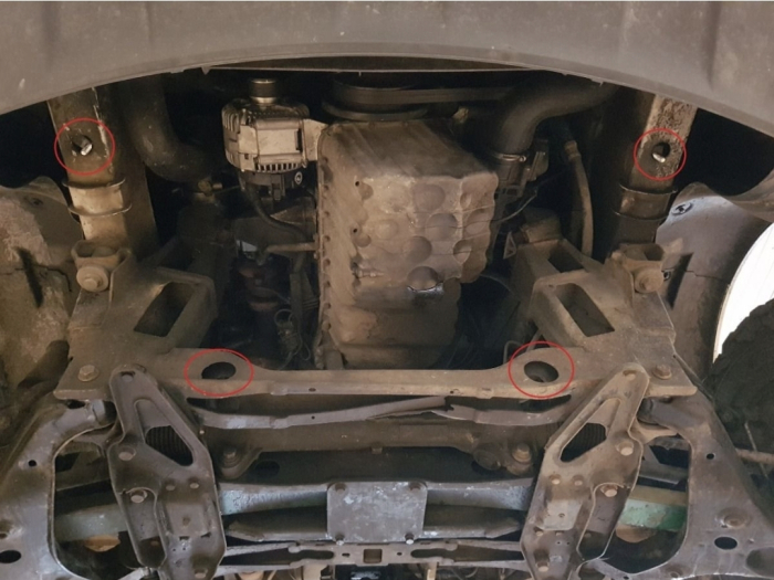 Scut motor metalic 2.5mm Karmaster compatibil Mercedes Sprinter 4x4 2006-2017 cu fereastra service [3]