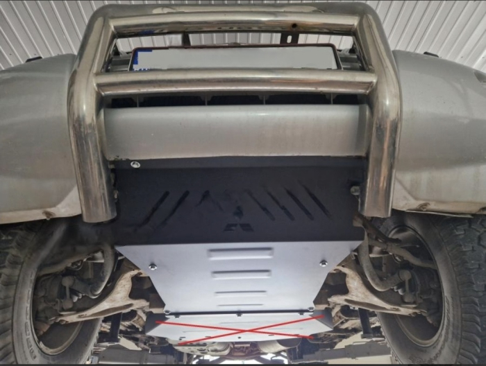 Scut-motor-metalic-Mitsubishi-Pajero-3-1999-2007-V2-0-toate-motorizarile-Karmaster [5]