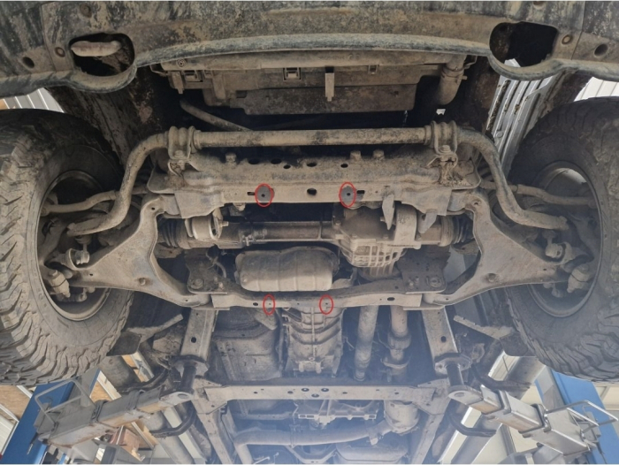 Scut motor metalic Nissan Pathfinder 2005-2015 Karmaster, otel 3mm, fereastra service ulei, cod 16.112 [3]