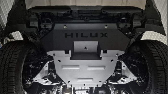 Scut Motor Metalic Toyota Hilux 2026+ [5]