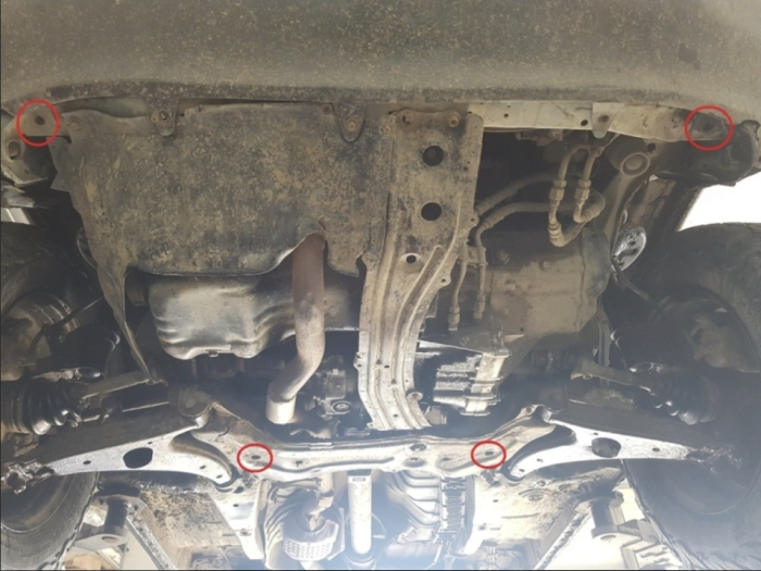 Scut metalic motor, cutie viteză, radiator și bară față Toyota RAV 4 (1994 - 2000) – Oțel 2mm [4]