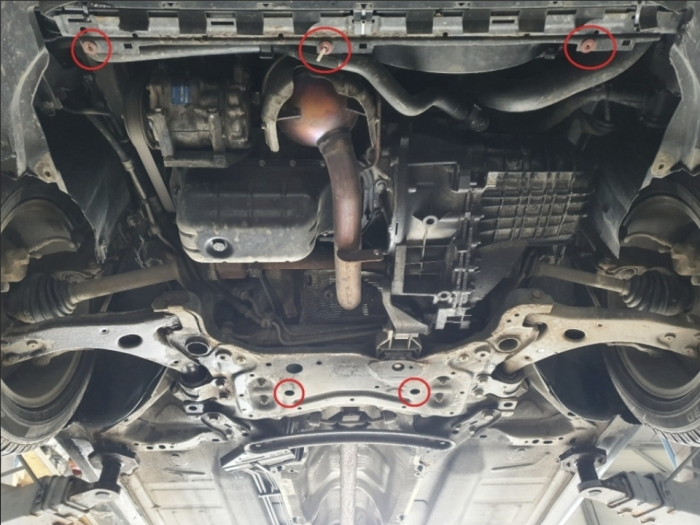 Scut Motor Metalic Volvo V50 (2004 - 2012) Protecție Profesională 2mm Karmaster [4]