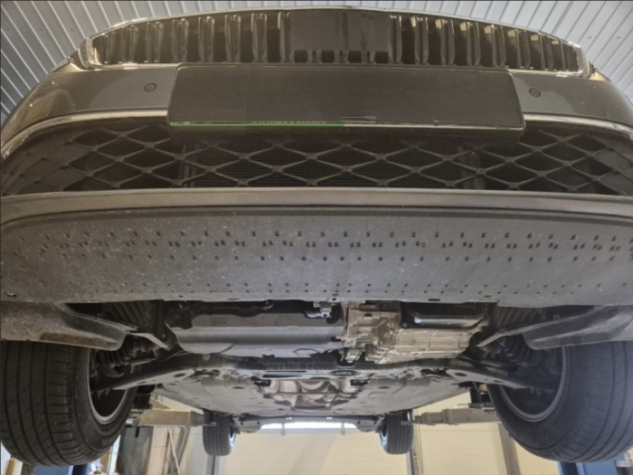 Scut motor metalic VW Arteon (2017 - 2026) - Cutie Manuală - Oțel 2mm - Karmaster [7]