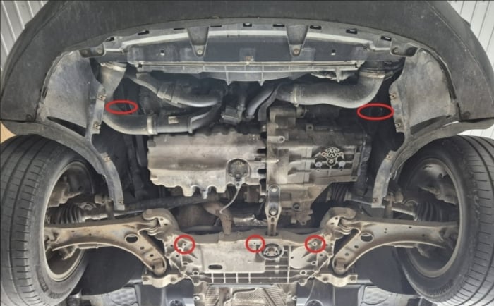 Scut Protecție Oțel 2mm — VW Touran (Cod 30.140) [4]