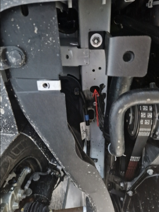 Scut Motor Metalic VW Transporter T7 (2023 - Prezent) [8]