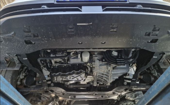Scut Motor Metalic VW Transporter T7 (2023 - Prezent) [11]