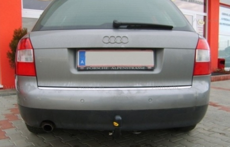 Carlig remorcare Audi A4 B6, B7 fabr. 2000 - 2007 marca Autohak [2]