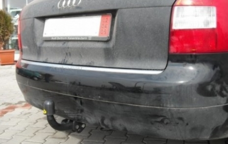 Carlig remorcare Audi A4 B6, B7 fabr. 2000 - 2007 marca Autohak [1]