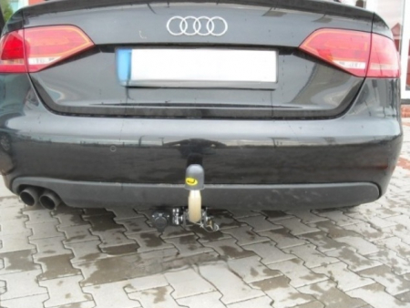 Carlig remorcare Audi A4 B8 2007 - 2015 demontabil automat cu maneta marca Autohak [4]