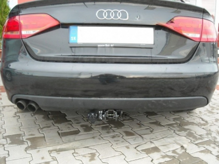 Carlig remorcare Audi A5 2009 - 2017 demontabil automat cu maneta marca Autohak [3]