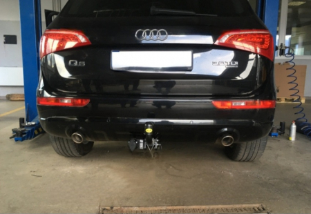 Carlig remorcare Audi Q5 2008 - 2017 demontabil automat cu maneta marca Autohak [5]