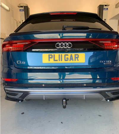 Carlig remorcare Audi Q8 dupa 2018 demontabil automat vertical marca Autohak [5]