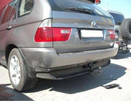 Carlig remorcare BMW X5 E53 2000 - 2006 vertical cu cheie marca Autohak [4]