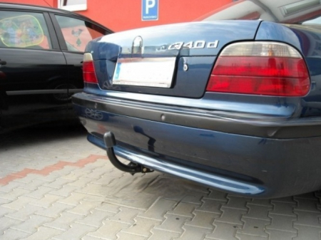 Carlig remorcare BMW seria 7 E38 1994 - 2001 marca Autohak [2]