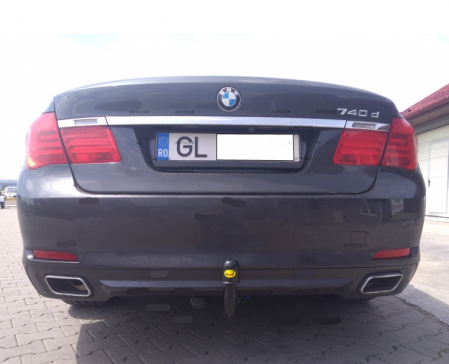 Carlig remorcare BMW Seria 7 F01, F02 2009 - 2016 vertical cu cheie marca Autohak [3]