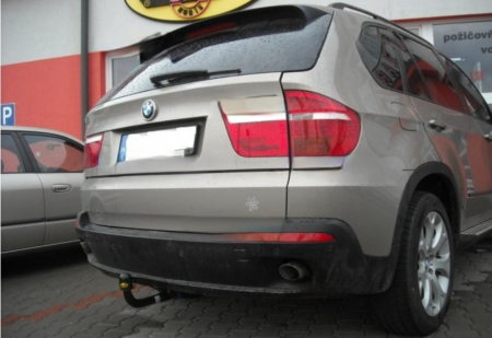 Carlig remorcare BMW X5 E70 2007 - 2013 vertical cu cheie marca Autohak [12]