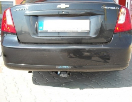 Carlig remorcare Chevrolet Lacetti 4 usi dupa 2005 demontabil automat cu maneta marca Autohak [5]