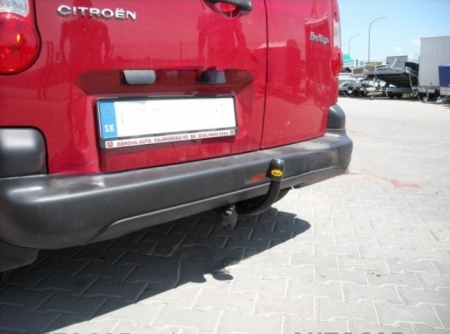 Carlig remorcare Citroen Berlingo dupa 2008 marca Autohak [2]