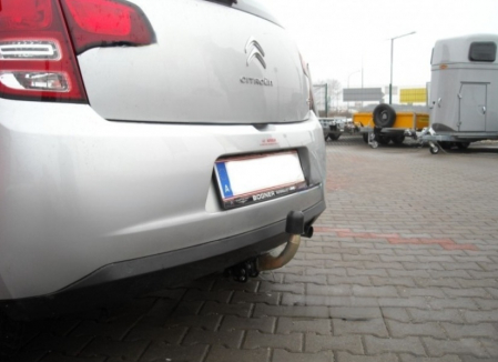 Carlig remorcare Citroen C3 dupa 2009 demontabil automat cu maneta marca Autohak [3]