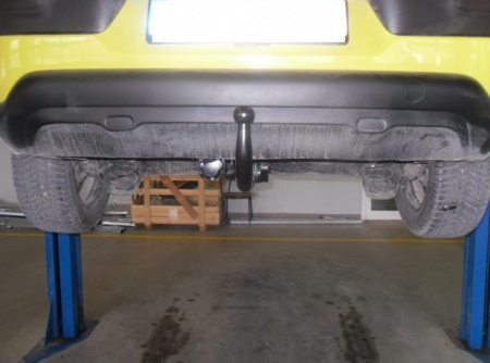 Carlig remorcare Citroen C4 Cactus dupa 2014 vertical cu cheie marca Autohak [4]