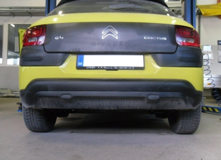 Carlig remorcare Citroen C4 Cactus dupa 2014 vertical cu cheie marca Autohak [6]
