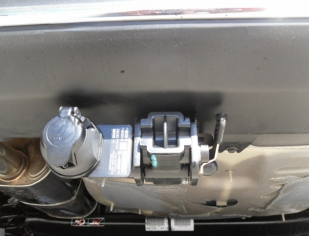 Carlig remorcare Citroen C4 htb 2010 - 2020 demontabil automat cu maneta marca Autohak [2]