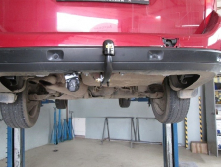 Carlig remorcare Citroen C5 combi 2 2005-2008 marca Autohak [5]