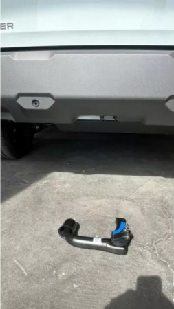 Carlig remorcare Dacia Duster 03/2024 - prezent demontabil automat vertical [4]
