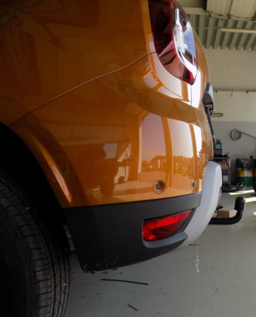 Carlig remorcare Dacia Duster dupa 2018 demontabil automat cu maneta marca Autohak [3]