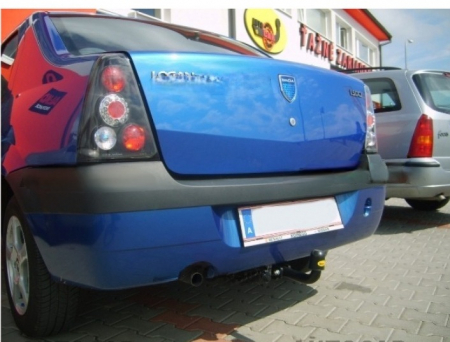 Carlig remorcare Dacia Logan dupa 2004 marca Autohak [2]