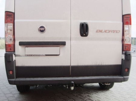 Carlig remorcare Fiat Ducato duba L1, L2, L3 dupa 2006 demontabil automat cu maneta marca Autohak [7]
