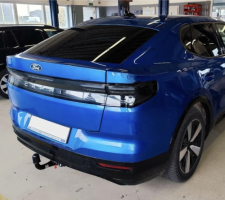 Cârlig remorcare vertical automat Ford Capri SUV (2024 - prezent) Auto-Hak K 81V - karmaster.ro [3]