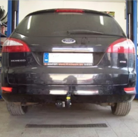 Carlig remorcare Ford Mondeo 4, 5 usi si combi dupa 2007 marca Autohak [3]