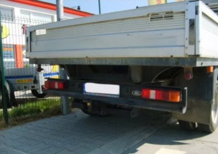 Carlig remorcare Ford Transit platforma fabricat dupa 05/2000 [1]