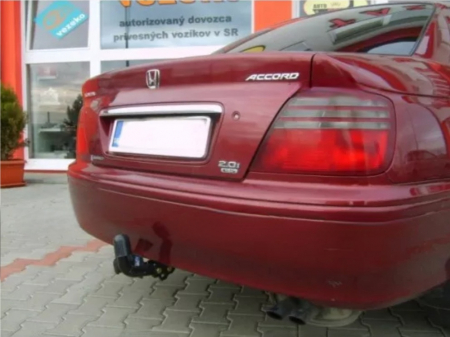 Carlig remorcare Honda Accord 4 usi 1998 - 11/2002 [1]