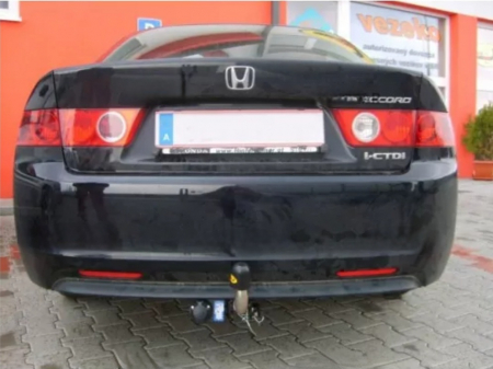 Carlig remorcare Honda Accord 4 usi 2002 - 2008 demontabil automat cu maneta [1]