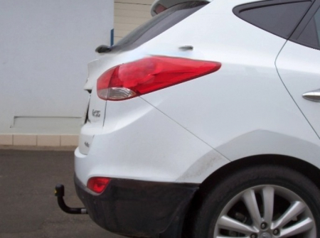 Carlig remorcare Hyundai ix35 dupa 2010 demontabil automat vertical marca Autohak [3]
