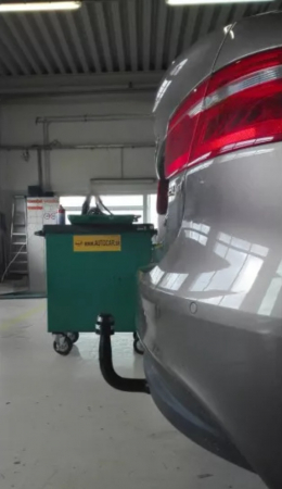 Carlig remorcare Jaguar XE sedan 2015 - 02/2019 demontabil automat vertical marca Brink [2]
