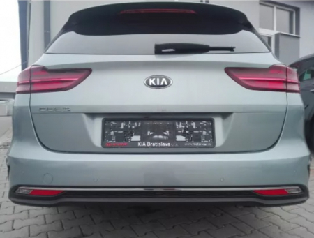 Carlig remorcare Kia Ceed combi dupa 2018 demontabil automat vertical marca Autohak [7]