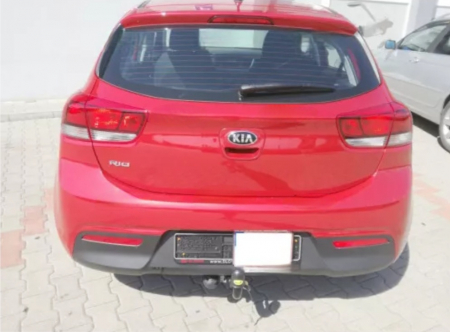 Carlig remorcare Kia Rio 5 usi dupa 2017 demontabil cu maneta [1]