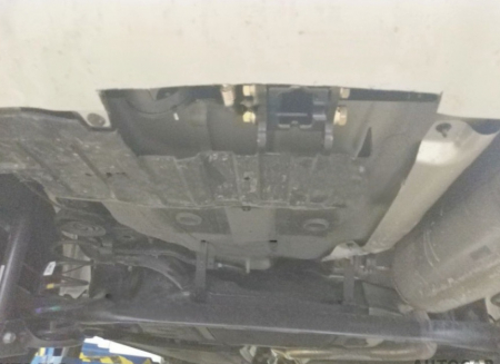 Carlig remorcare Kia Stonic dupa 2017 demontabil automat vertical marca Autohak [5]