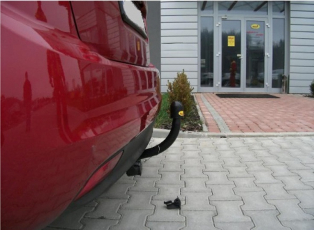 Carlig remorcare Kia Venga dupa 2009 demontabil automat cu maneta marca Autohak [3]